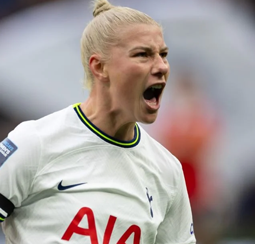 Spurs - Beth England