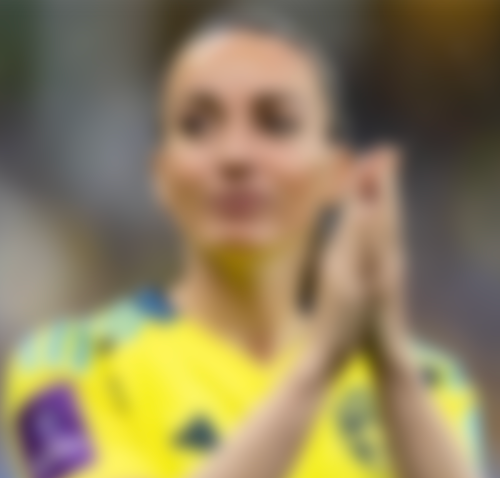 Blurred - London City - Kosovare Asllani 
